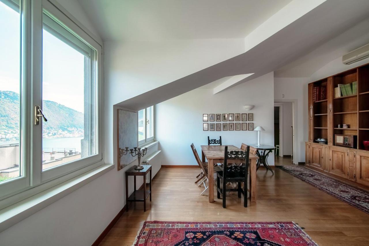 I D'A Charming Penthouse - Lake View- Como- House-130 Mt-2 Double Bedrooms And 2 Double Bathrooms A Spacious Living Room-Full Equipped Kitchen-Private Garden And Terrace-Private Covered Parking Exterior foto