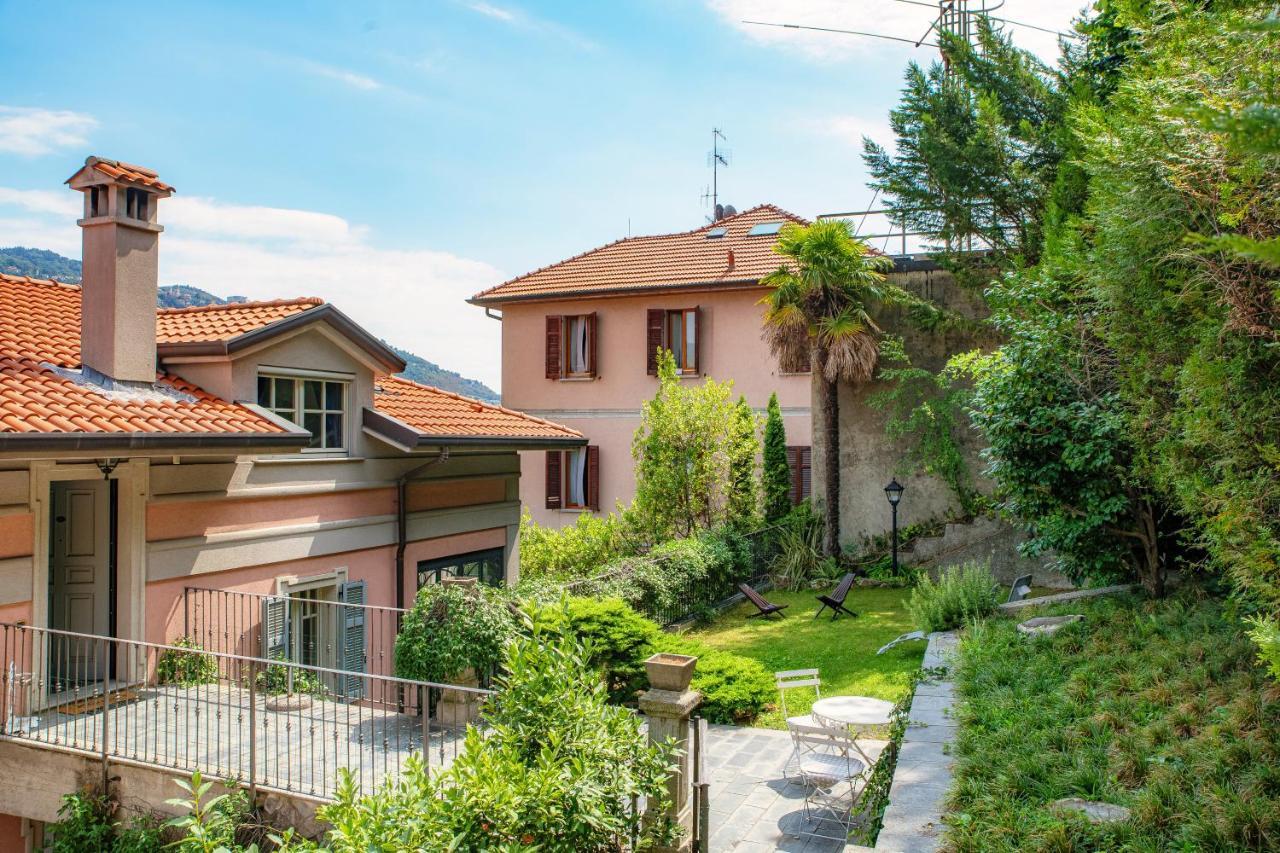 I D'A Charming Penthouse - Lake View- Como- House-130 Mt-2 Double Bedrooms And 2 Double Bathrooms A Spacious Living Room-Full Equipped Kitchen-Private Garden And Terrace-Private Covered Parking Exterior foto